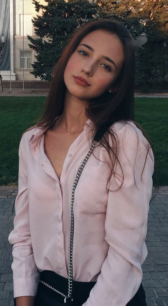 Main content: nice looking